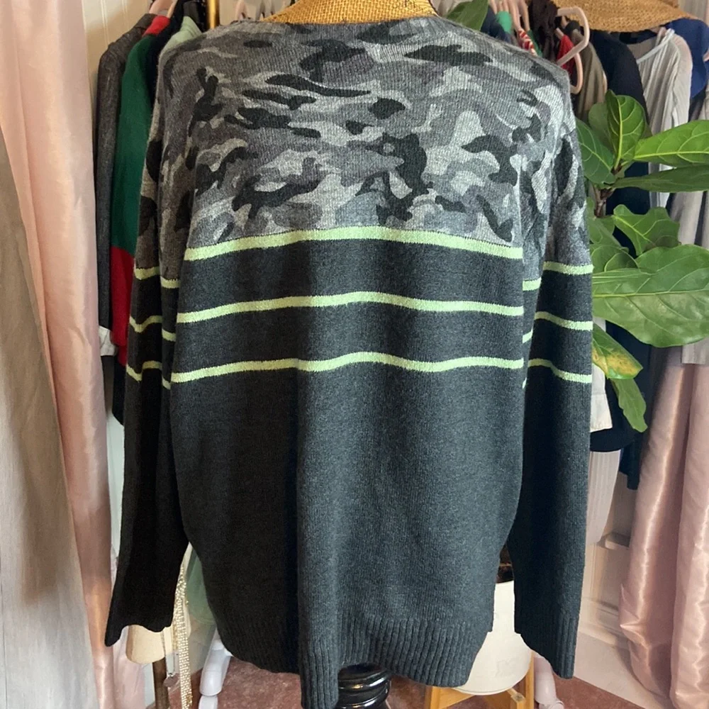 NWT BeachLunchLounge Camouflage Sweater Sz 20 XXL - Picture 3 of 5